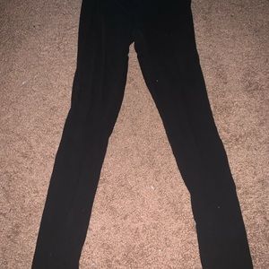 Black leggings